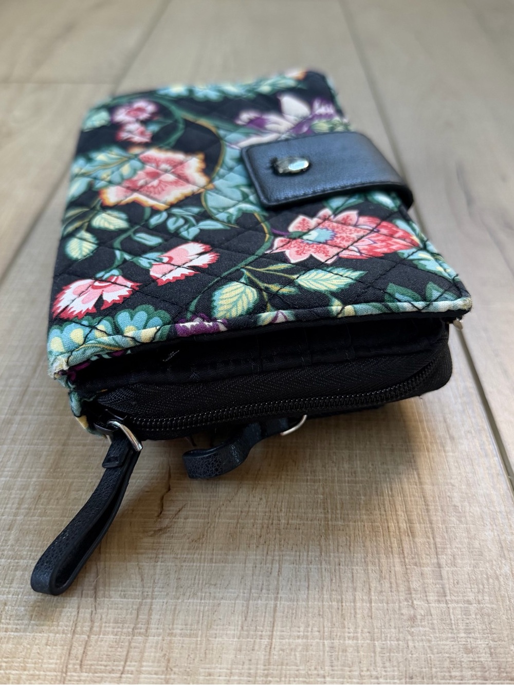 Vera Bradley Black Quilted Floral Snap Wristlet - Picture 8 of 8